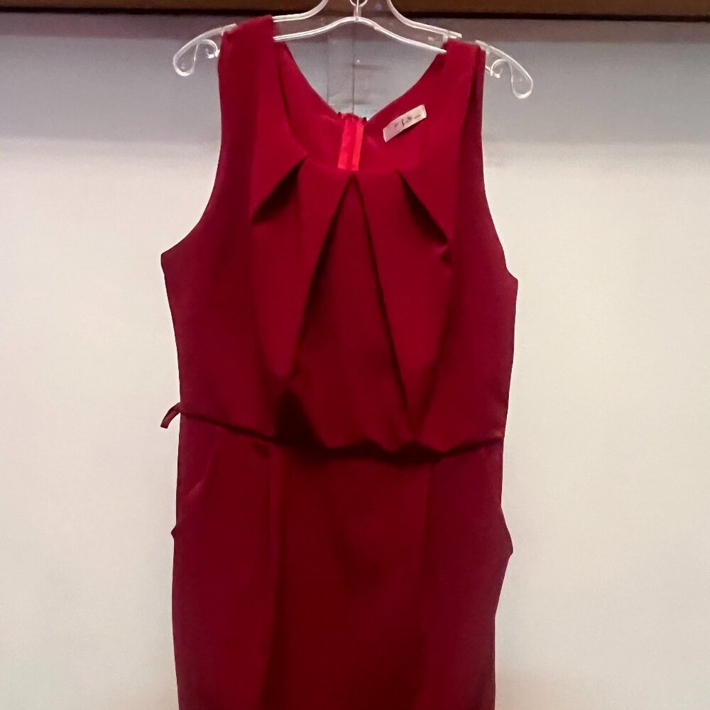 Lette Deep Red Sleeveless Dress